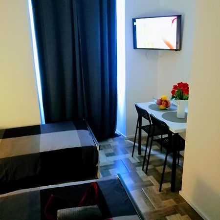 Zpula Center Studio Apartments Kültér fotó