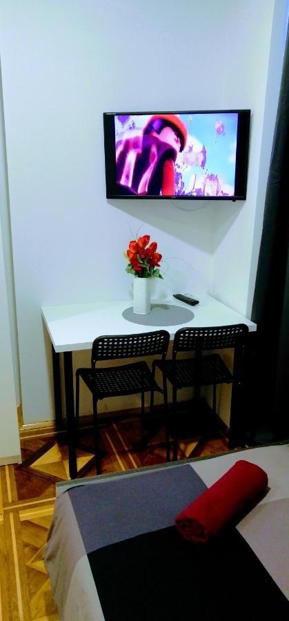 Zpula Center Studio Apartments Kültér fotó