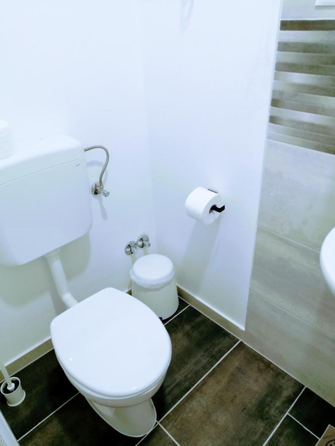 Zpula Center Studio Apartments Kültér fotó