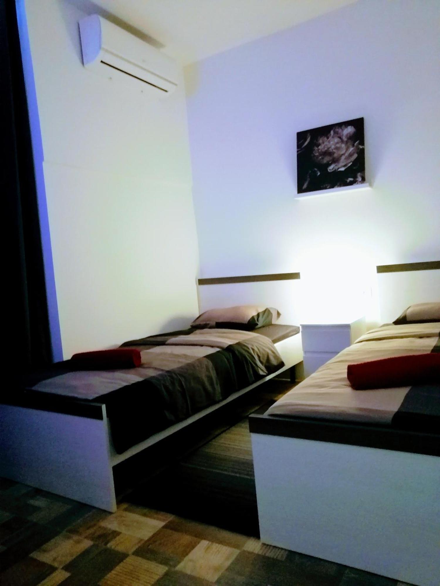 Zpula Center Studio Apartments Kültér fotó